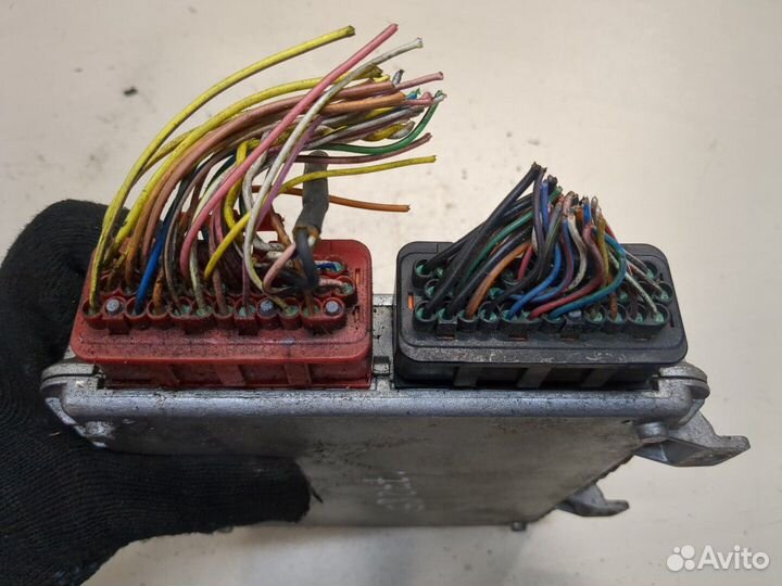 Блок управления двигателем Land Rover Discovery 2