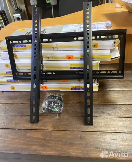 Кронштейн для телевизора Б3