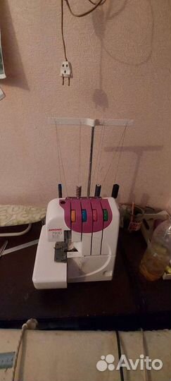 Оверлок janome