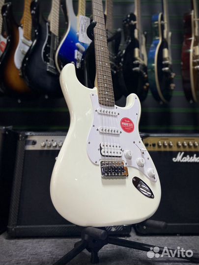 Fender Squier Bullet Stratocaster электрогитара
