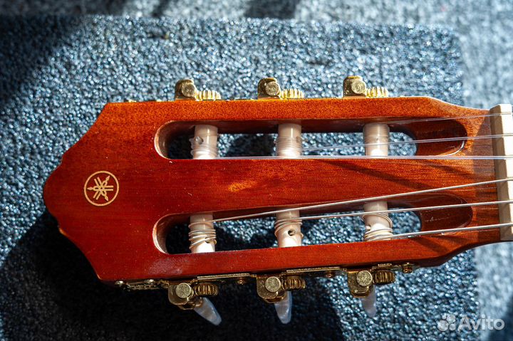 Классическая гитара yamaha c80