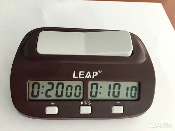 Часы шахматные leap