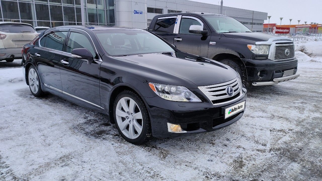 Lexus LS: фото владельца