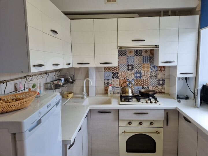 2-к. квартира, 42 м², 5/5 эт.