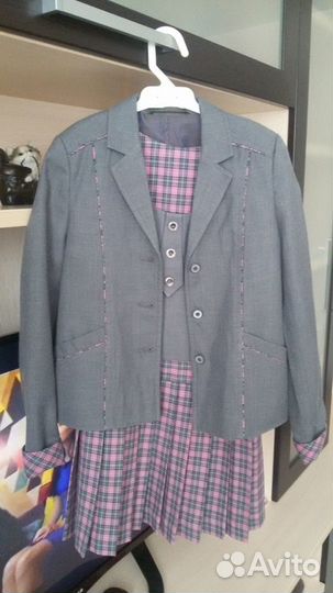 Продаю школьную форму для девочки