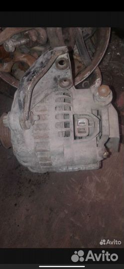 Генератор на Мазду lantis