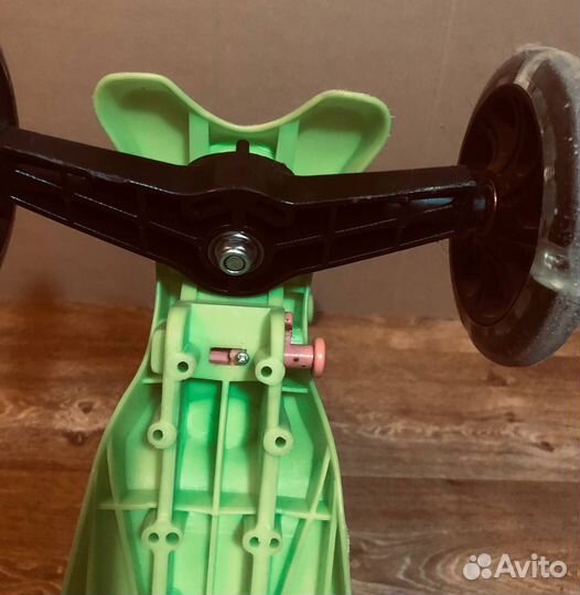 Самокат детский трехколесный