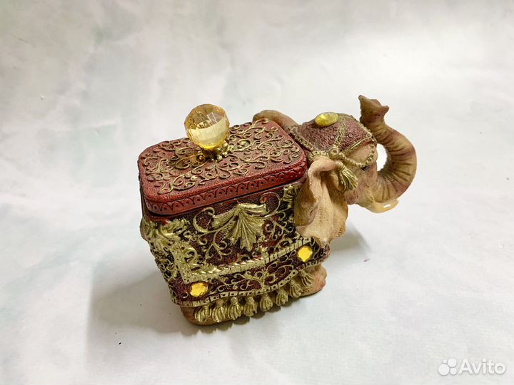Шкатулка слон
