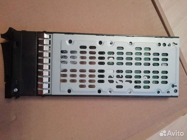 Жесткий диск IBM 00L4521 600Gb SAS 2,5