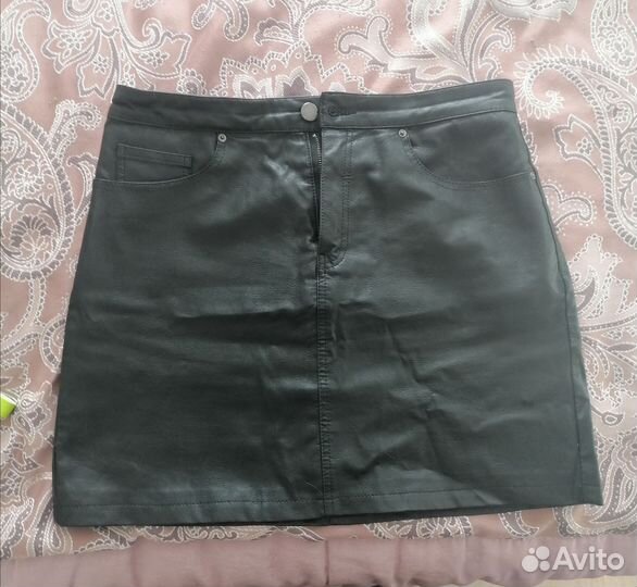Кожаная мини юбка