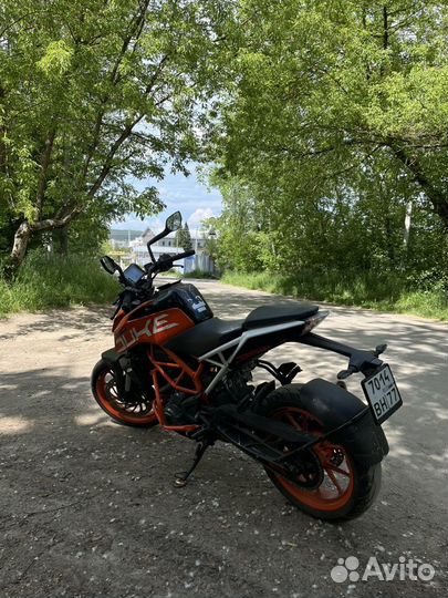 Мотоцикл KTM 390 Duke