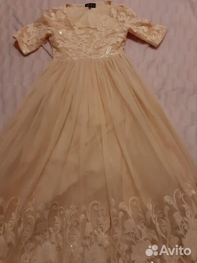 Вечернее платье