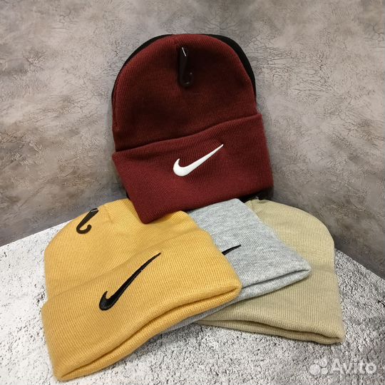 Шапка новая