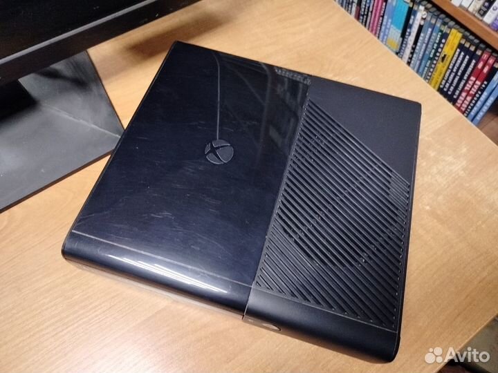 Xbox 360E 250Gb FreeBoot 2 Джоя 42 Игры