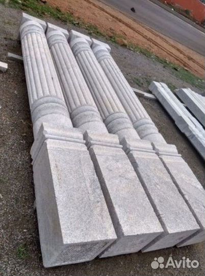 Гранитная колонна