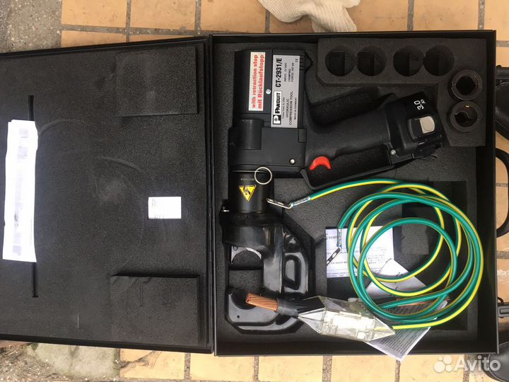 Обжимной гидравлический инструмент