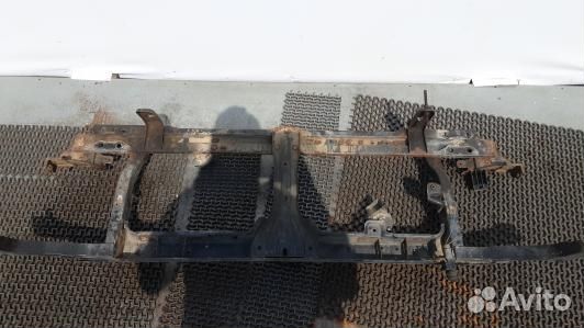 Передняя панель крепления облицовки (телевизор) ni