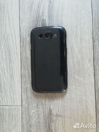 Чехол 2 штуки, панель 3 штуки, батарея 1 штука