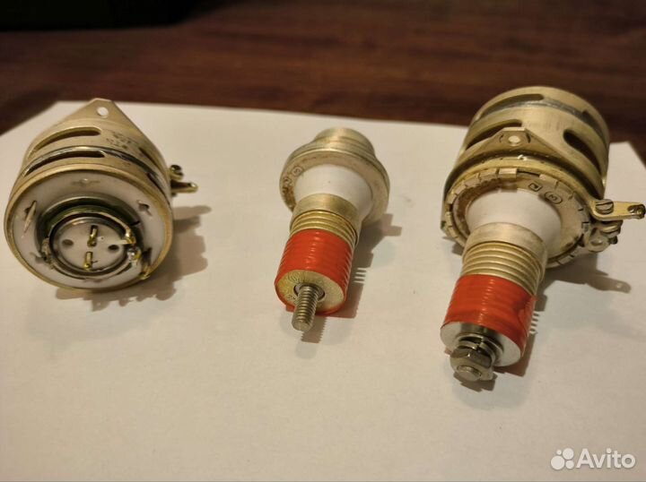 Радиолампы гс-27Б с панельками