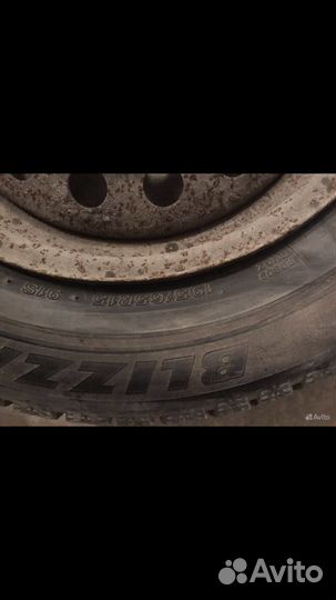 Pirelli Ice Zero 205/55 R16