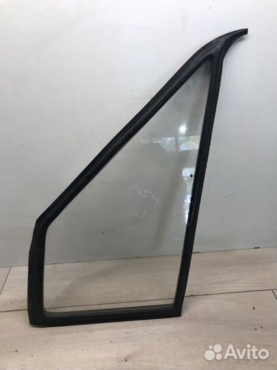 Стекло форточки переднее левое Mercedes Sprinter