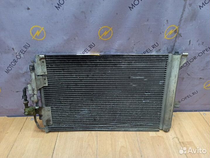 Радиатор кондиционера Opel Zafira A Z16XE 2004