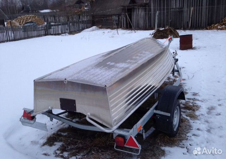 Продам лодочный мотор honda bf 10, прицеп и лодку