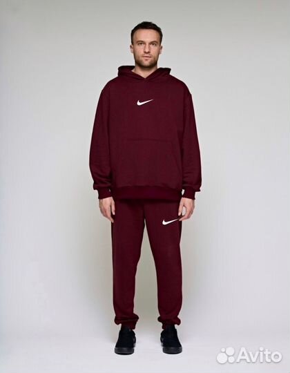 Спортивный костюм мужской Nike