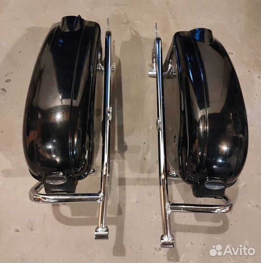 Боковые пластиковые кофры