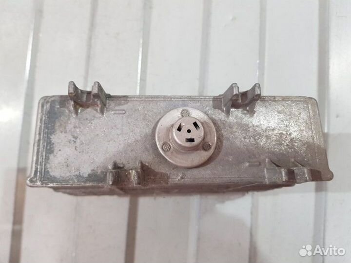 Блок управления двигателем Volkswagen Passat B4