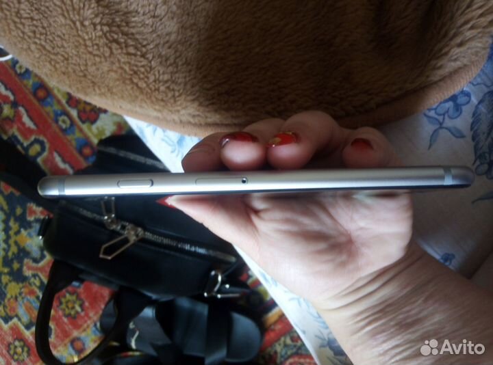Телефон iPhone 6 16 гб