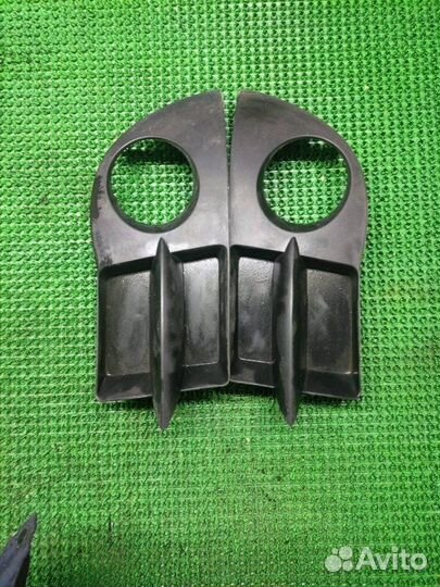 Рамка фары противотуманной Renault Symbol 2007