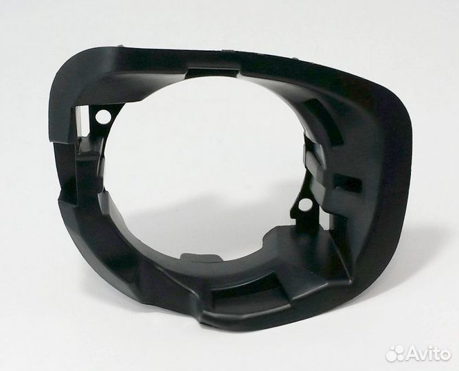 Крепление противотуманной фары правое Duster