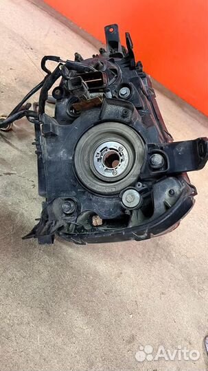 Фара передняя правая mitsubishi galant fortis