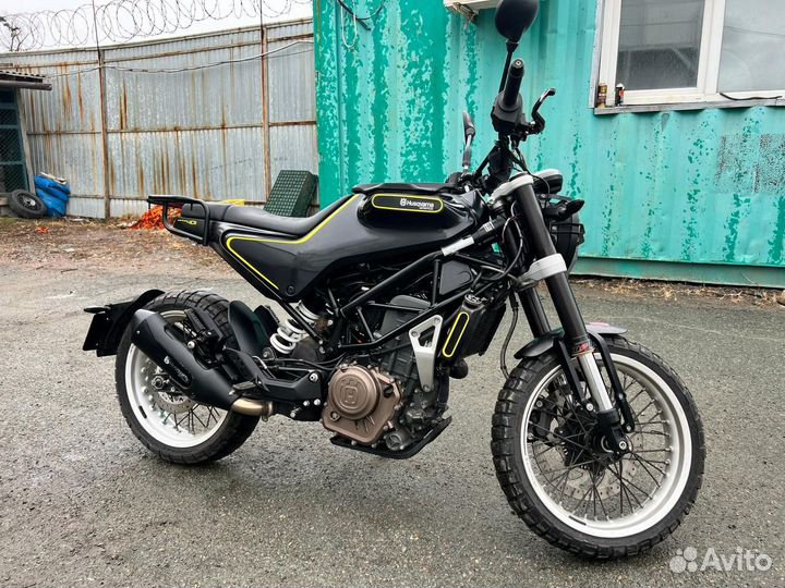 Мотоцикл Husqvarna Svartpilen 401