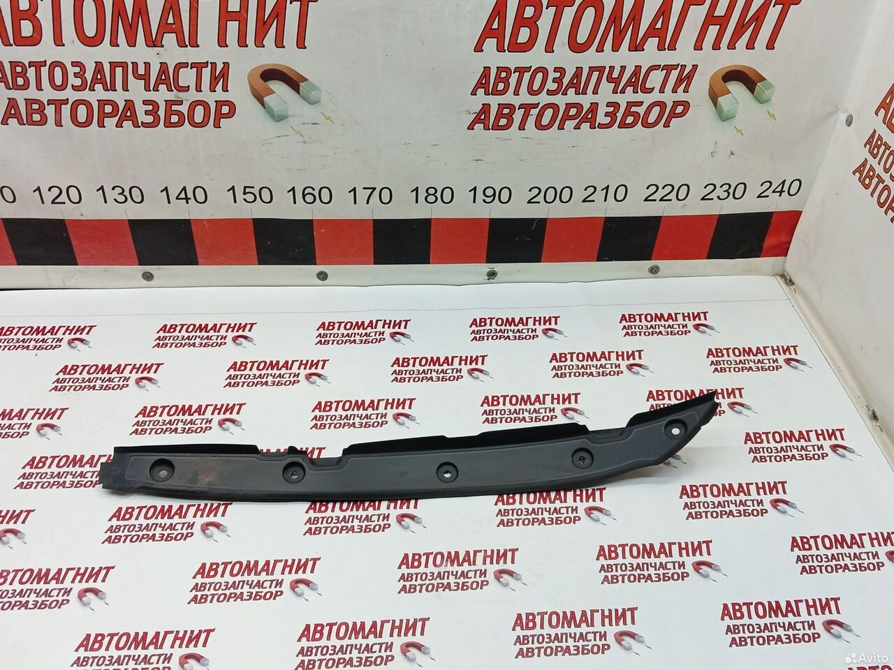 Пыльник крыла передний правый Voyah Dream