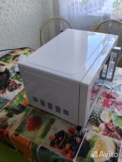 Микроволновая печь midea