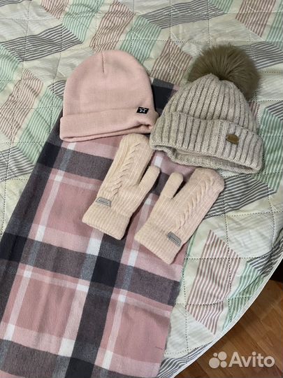 Женский шарф, 2 шапки, варежки