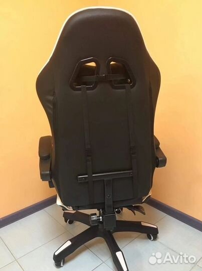 Компьютерное кресло офисное с функцией массажа