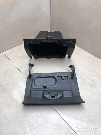 Бардачок Ford Focus 2 5DR хэтчбек 1 2006