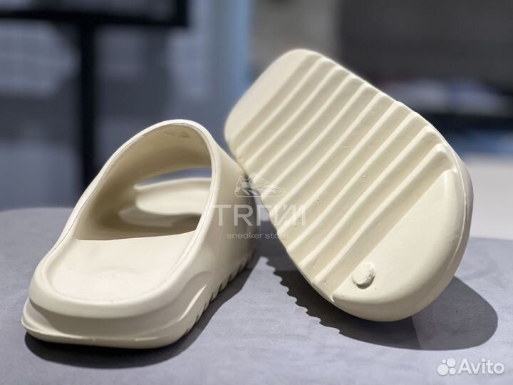 Тапки adidas yeezy slide bone