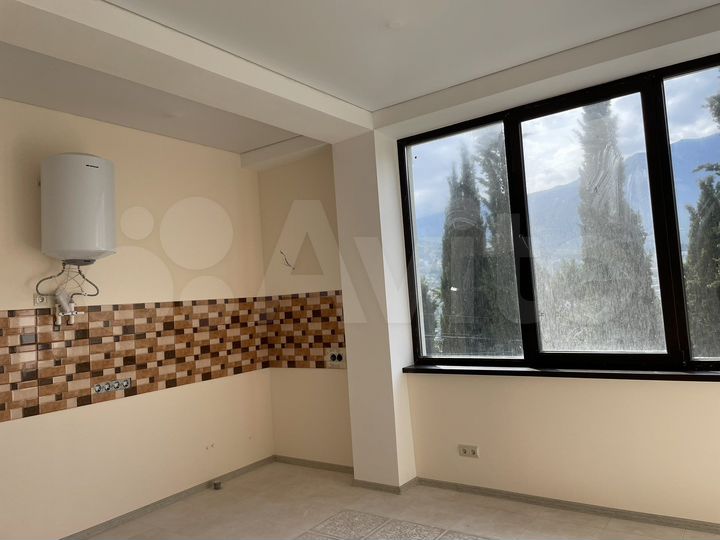 Дом 450 м² на участке 4 сот.