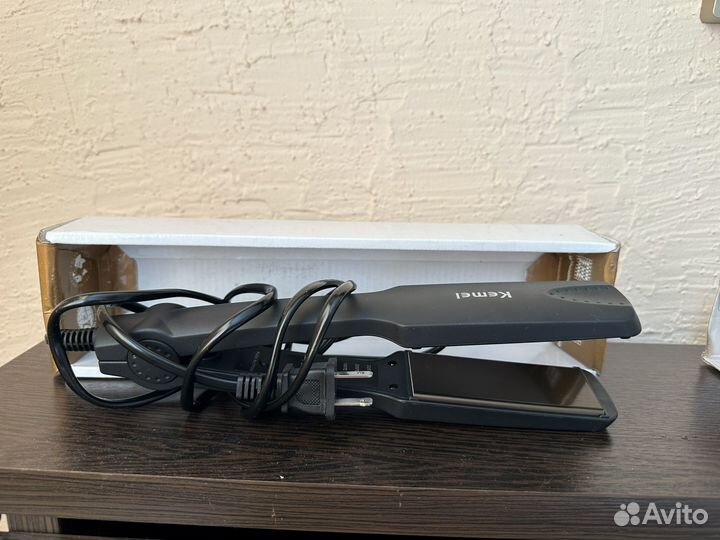 Утюжок для волос