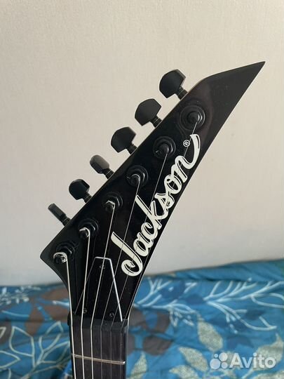 Электро гитара