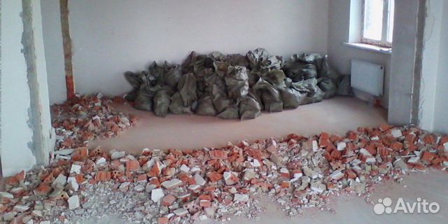 Демонтаж стен,полов.Вынос и вывоз мусора