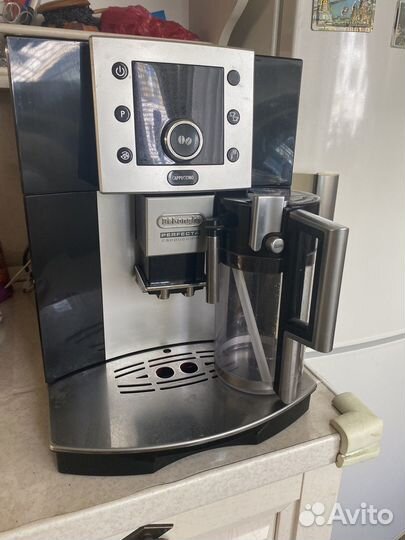 Кофемашина delonghi ecam5500