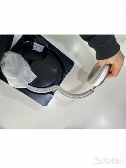 Беспроводные наушники большие