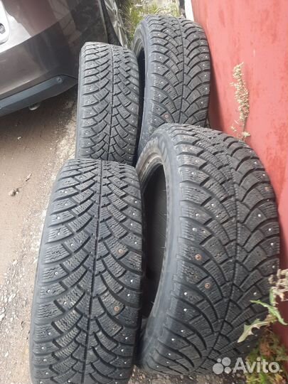 Bfgoodrich G-Force Stud 205/55 R16