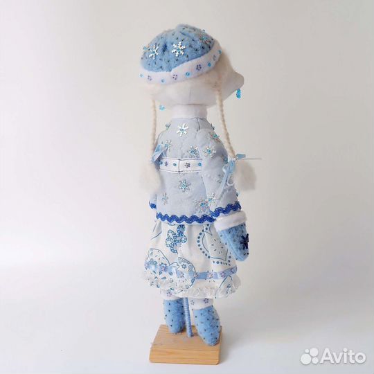 Кукла снегурочка