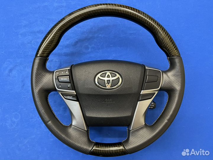 Анатомический руль косточкой карбон Toyota Mark X